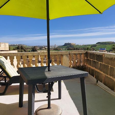 Razzett Warda B&B Għasri Eksteriør bilde