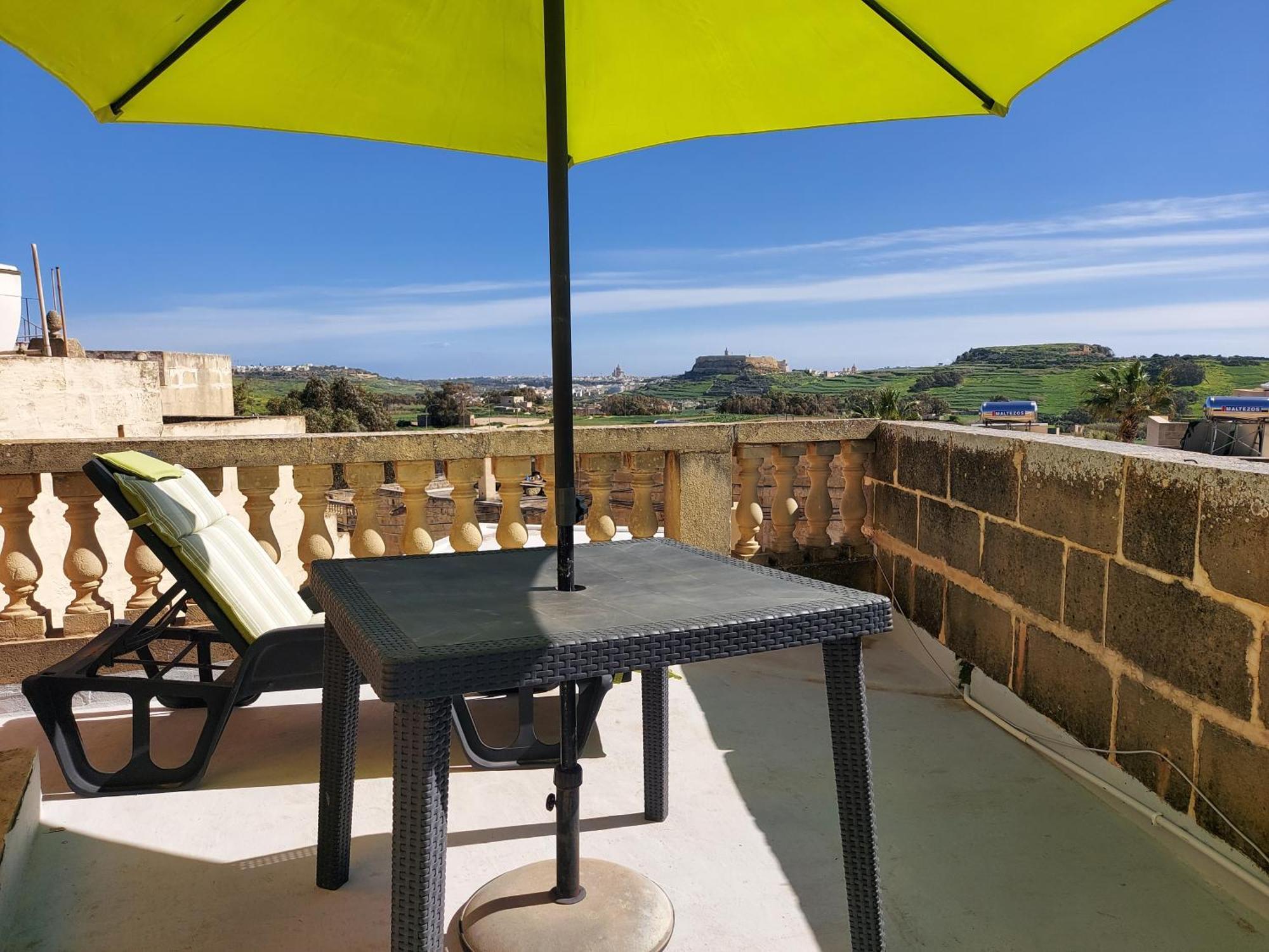 Razzett Warda B&B Għasri Eksteriør bilde